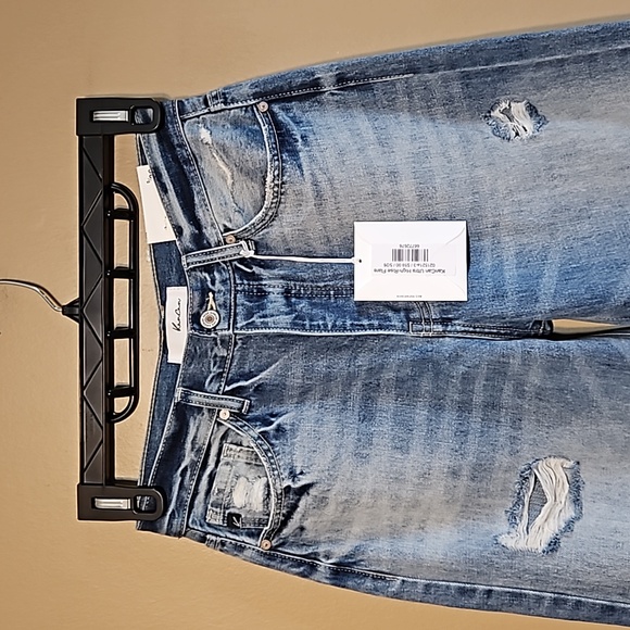 NWT KanCan 90's Flare Jeans - Picture 8 of 16
